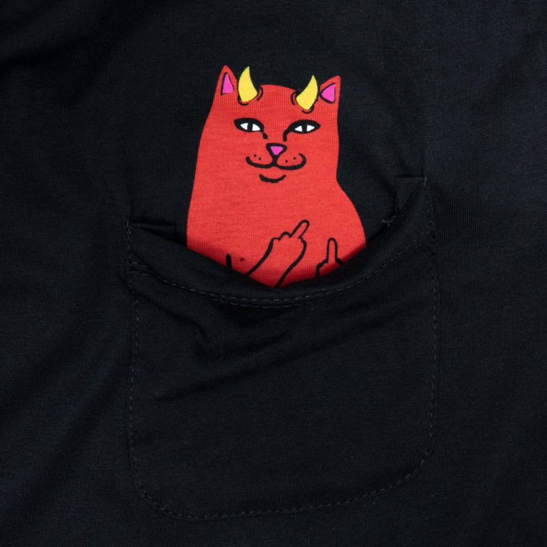Comprar Camiseta Lord Devil pocket RipnDip